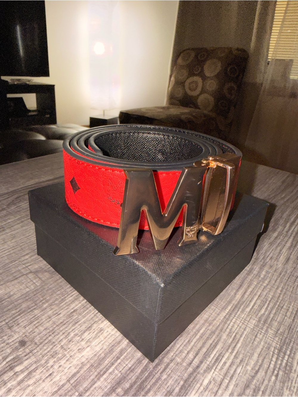 Men’s RED AND BLACK REVERSIBLE MCM BELT